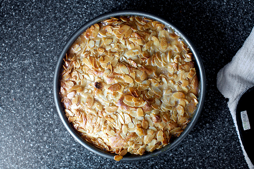 almond pudding cake1