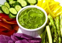 Паста со шпинатом и авокадо