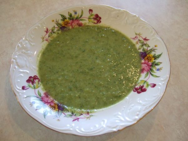 Broccoli spinach soup