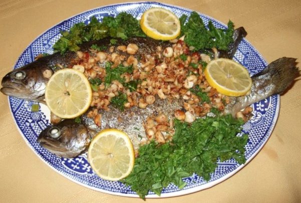 trout_with_haselnuts